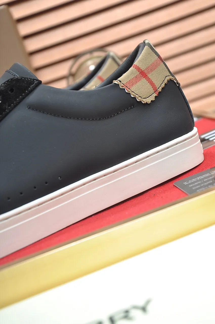 Men's shoes💰480💶[Burberry] (cowhide lining) classic low-top sneakers｜Imported cowhide with classic plaid fabric｜Cow leather lining｜Original outsole｜Fine workmanship and comfortable to wear Size: 38-44 (customized at 45)